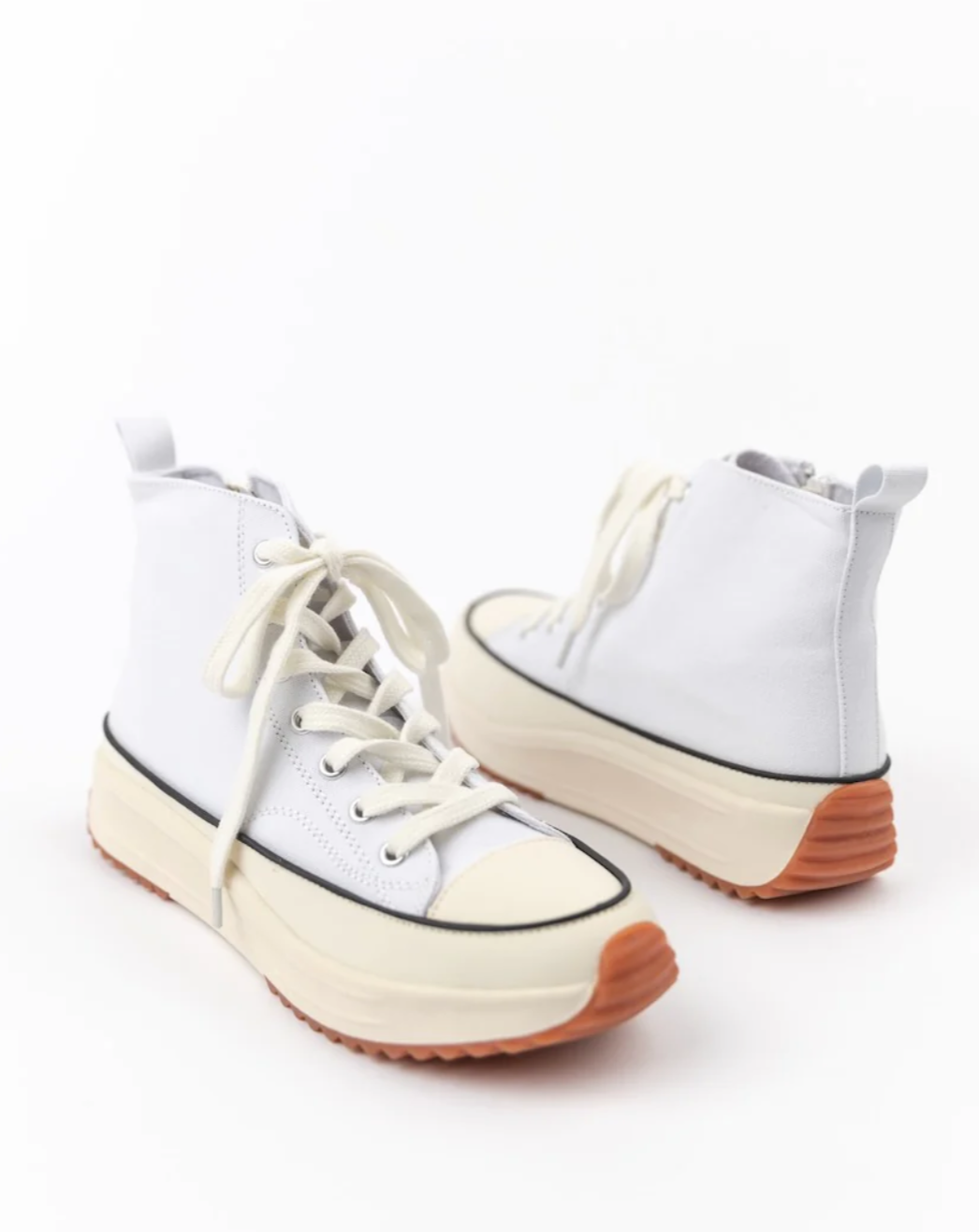 Summer Wave Platform Sneaker